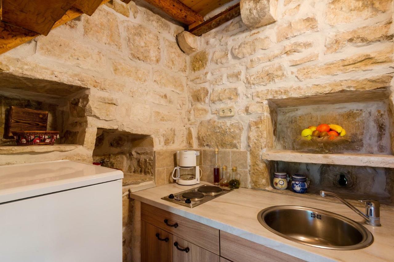 Old Small Stone House Zrnovo المظهر الخارجي الصورة