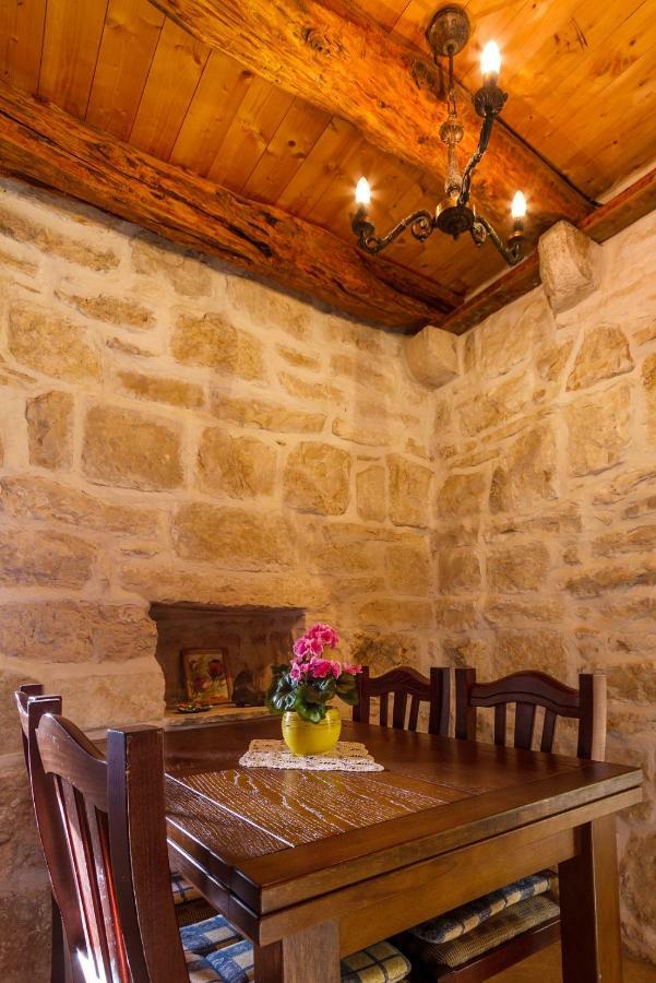 Old Small Stone House Zrnovo المظهر الخارجي الصورة